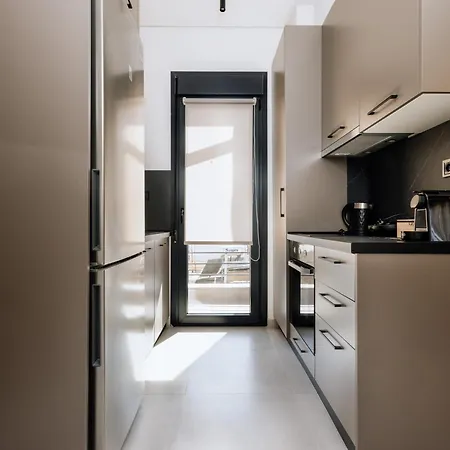 Dreamer's Luxury Volos